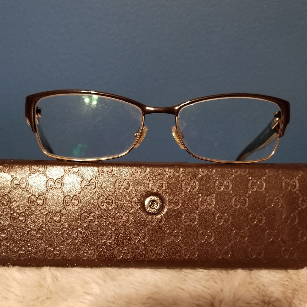 🇲🇽Gucci Glasses with Case🇲🇽